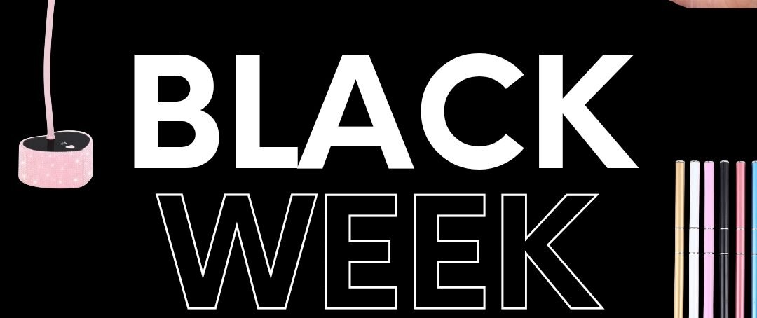 Post para Instagram Promociones Black Friday Sale Minimalista Blanco y Negr_20260228_143029_0000